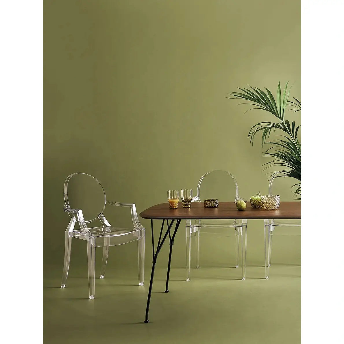 Kartell Louis Ghost Chair
