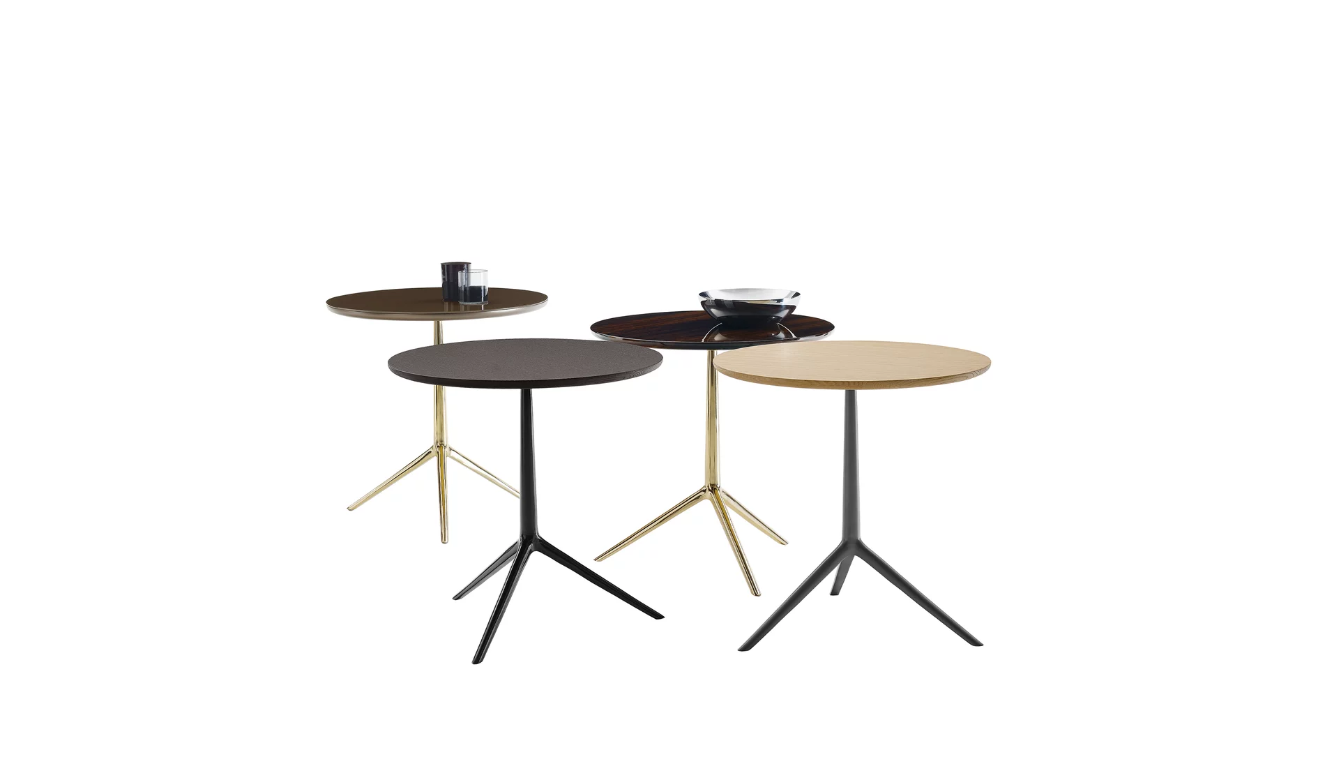 Accogliente tavolino - B&B ITALIA