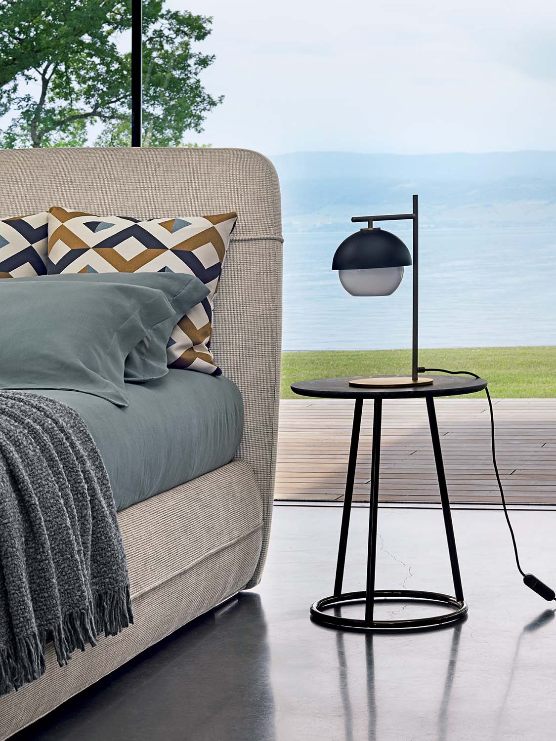 Angle coffee table - Flou