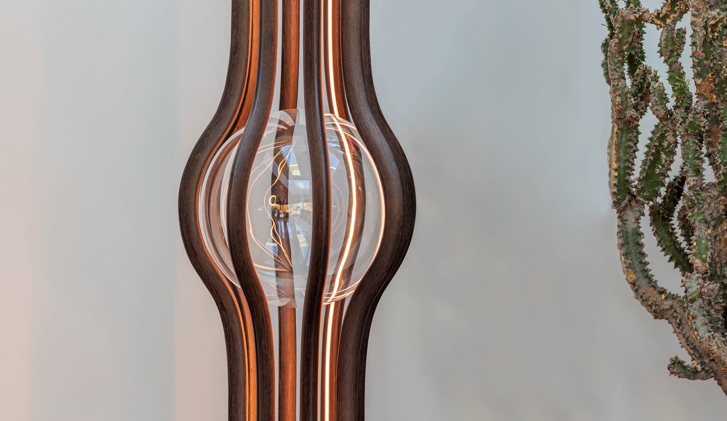 Asha lampada da terra - Flou