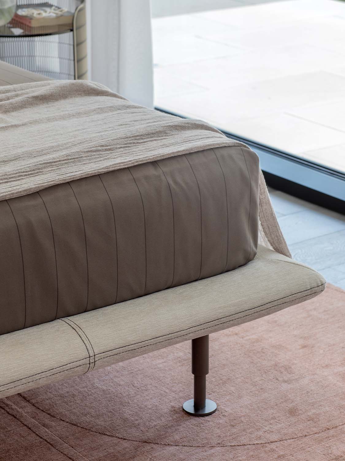 Baia Bed - Flou