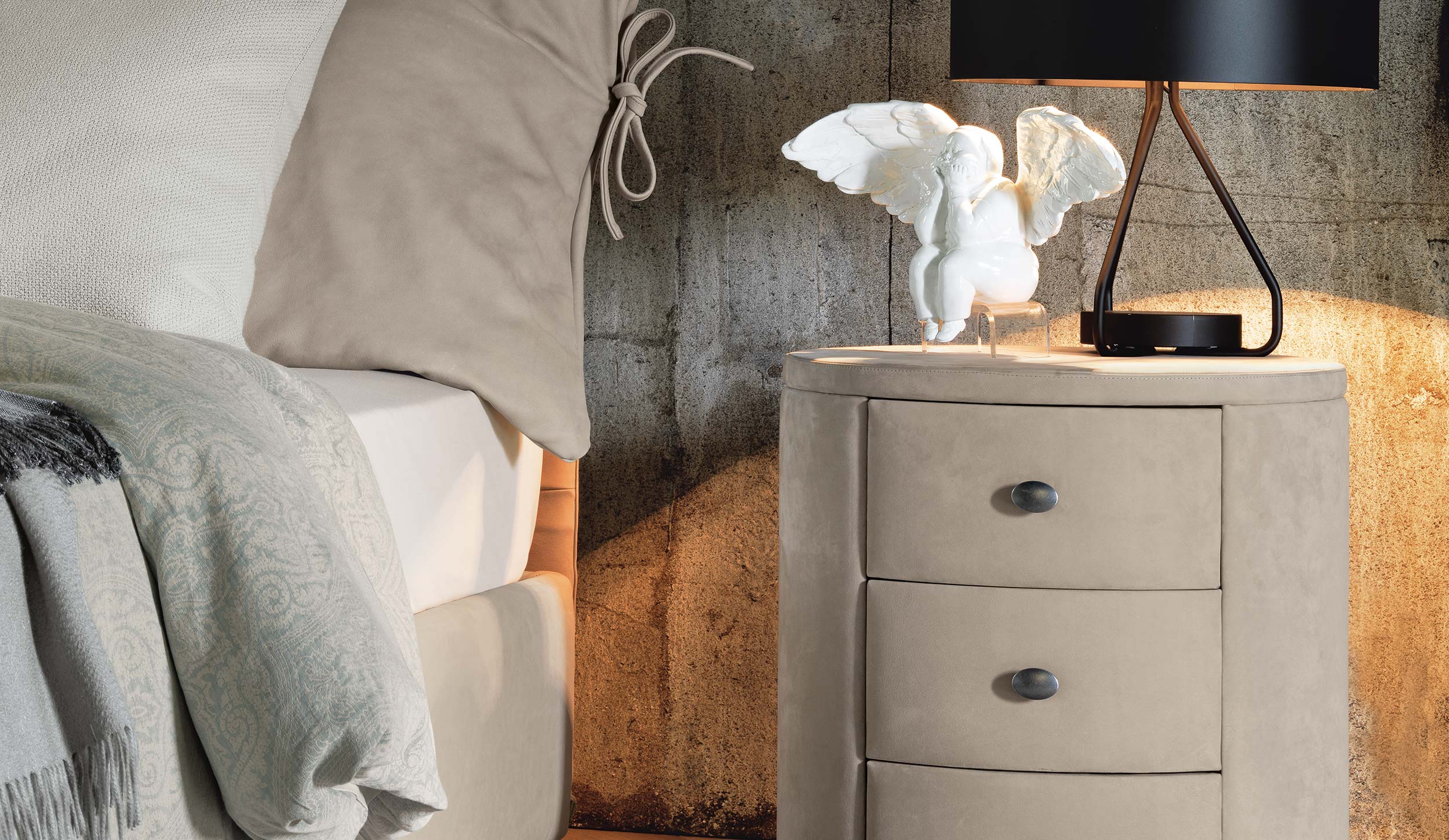 Condotti comodino tondo - Flou