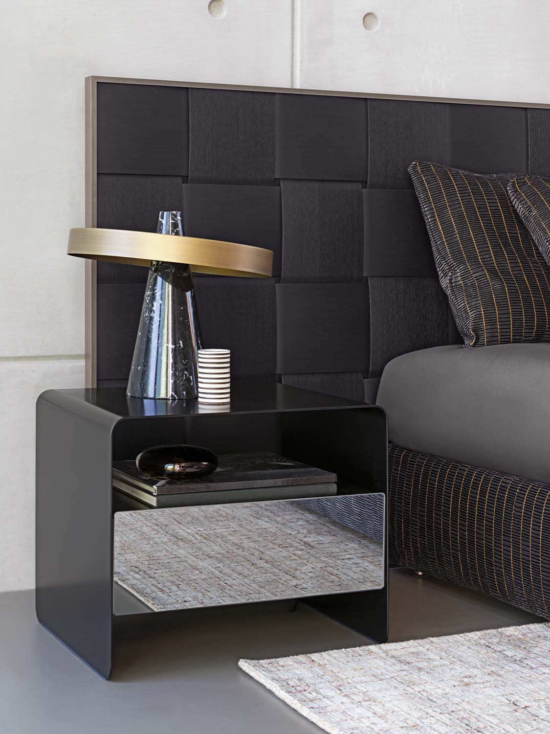 Bedside table sheet - Flou