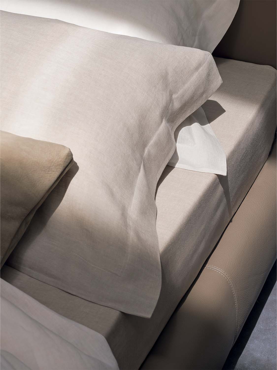 Letto New Bond